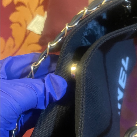 Chanel Black Shoulder Bag with Chain Strap, GWP - Picture 13 of 17